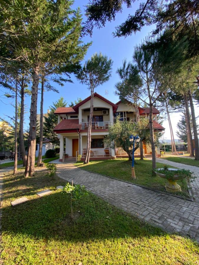 Hotel Garden Villa Ardo Golem  Ngoại thất bức ảnh